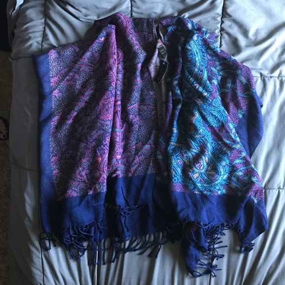 COPY - MixIt JCP multi paisley one size poncho - Picture 1 of 8